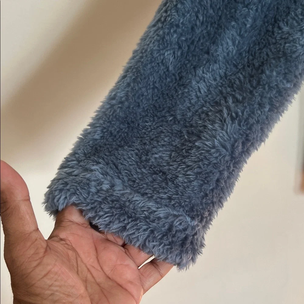 Zenana Outfitters Plush Blue Teddy Jacket - Picture 5 of 9
